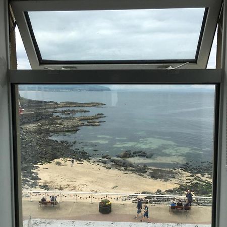 Aparthotel On The Prom Portstewart Exterior foto